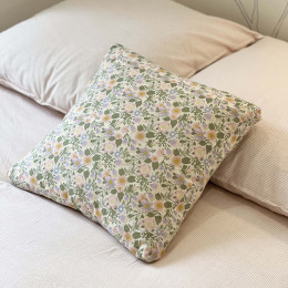 Housse de coussin motif fleurs